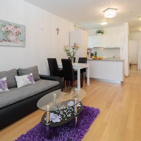 Arijana Apartman Free Private Garage Split Extérieur photo
