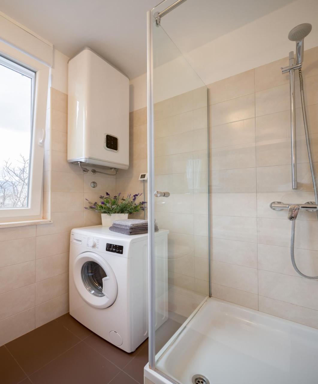 Arijana Apartman Free Private Garage Split Extérieur photo
