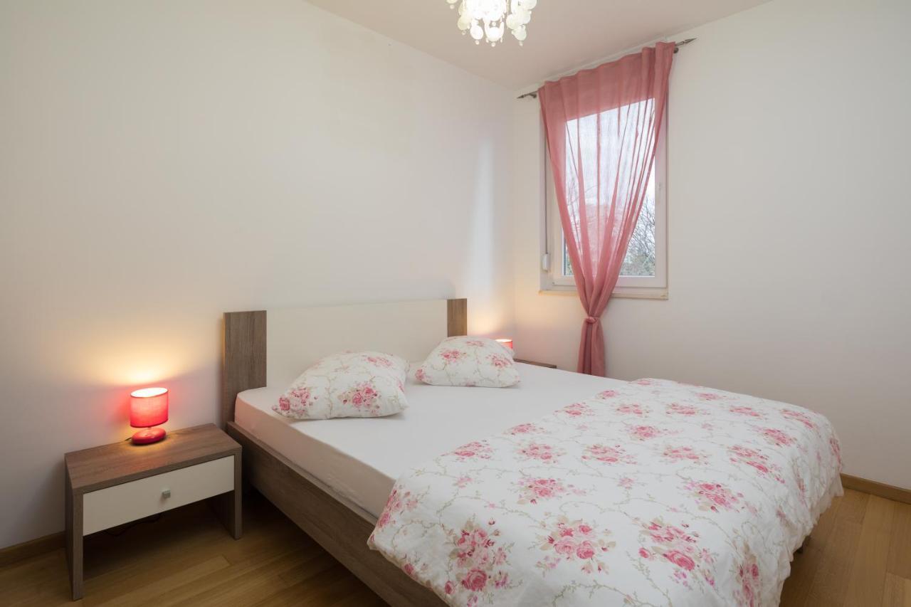 Arijana Apartman Free Private Garage Split Extérieur photo