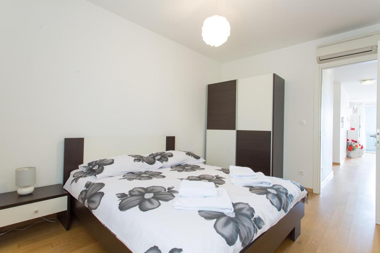 Arijana Apartman Free Private Garage Split Extérieur photo